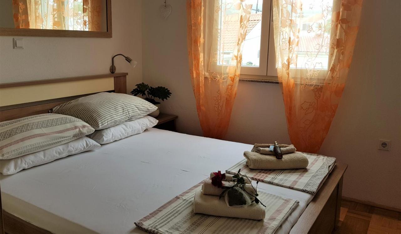 Apartmani Villa Lilliana Трибунь Экстерьер фото