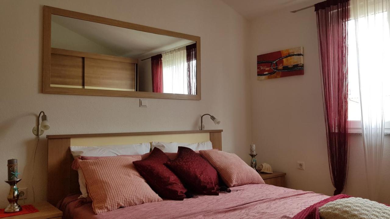 Apartmani Villa Lilliana Трибунь Экстерьер фото