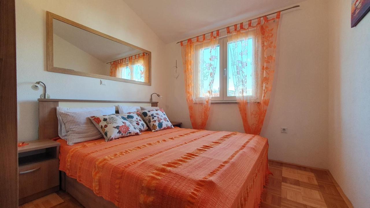Apartmani Villa Lilliana Трибунь Экстерьер фото