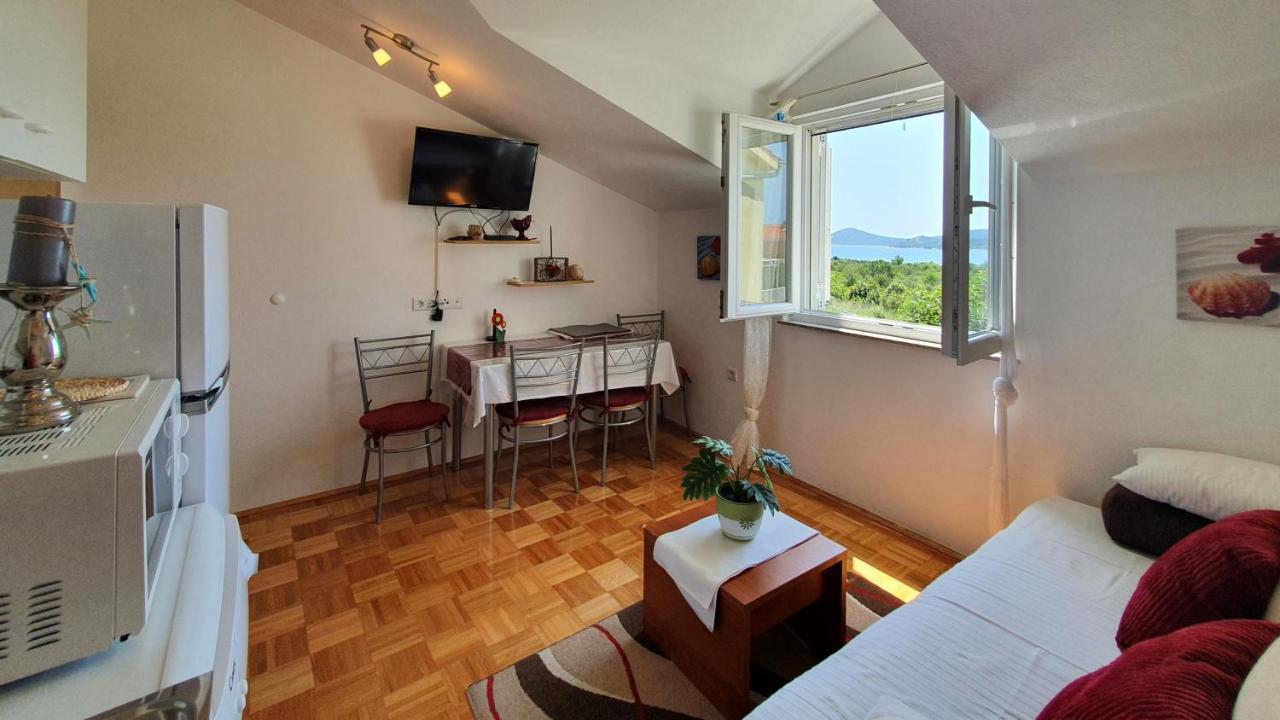 Apartmani Villa Lilliana Трибунь Экстерьер фото